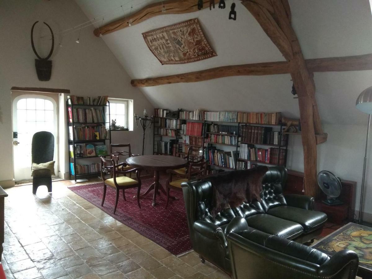 Maison Des Arts Francueil Kültér fotó