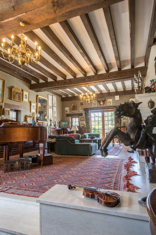 Maison Des Arts Francueil Kültér fotó